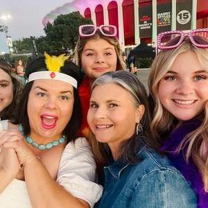 Meet your Posher, Mikelle